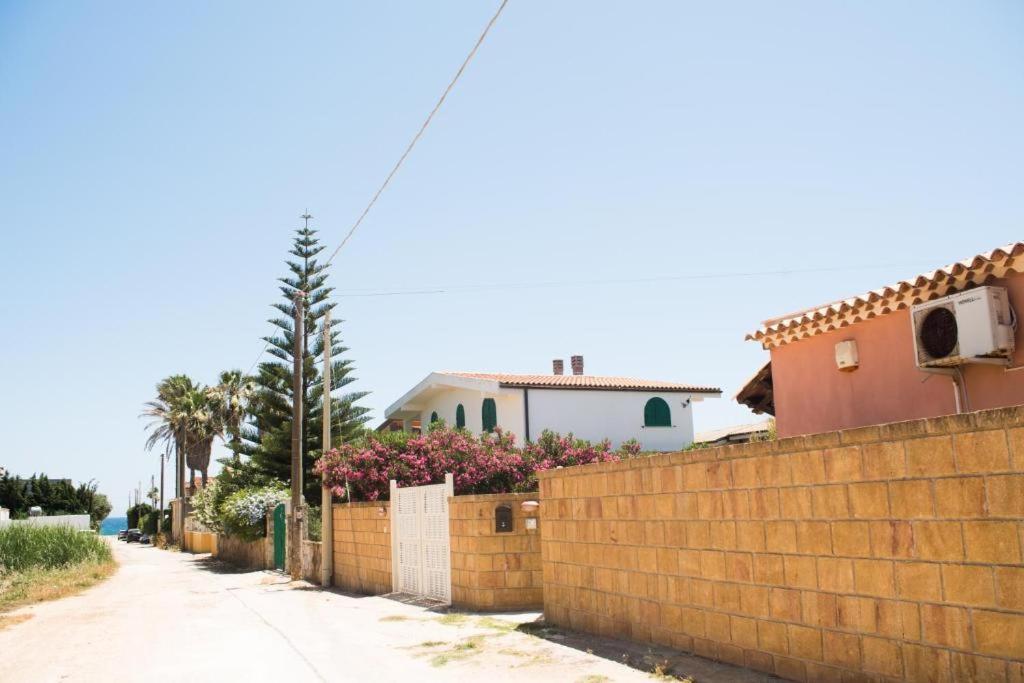 Villa Casa Arianna In Val Di Noto Calabernardo Exterior foto