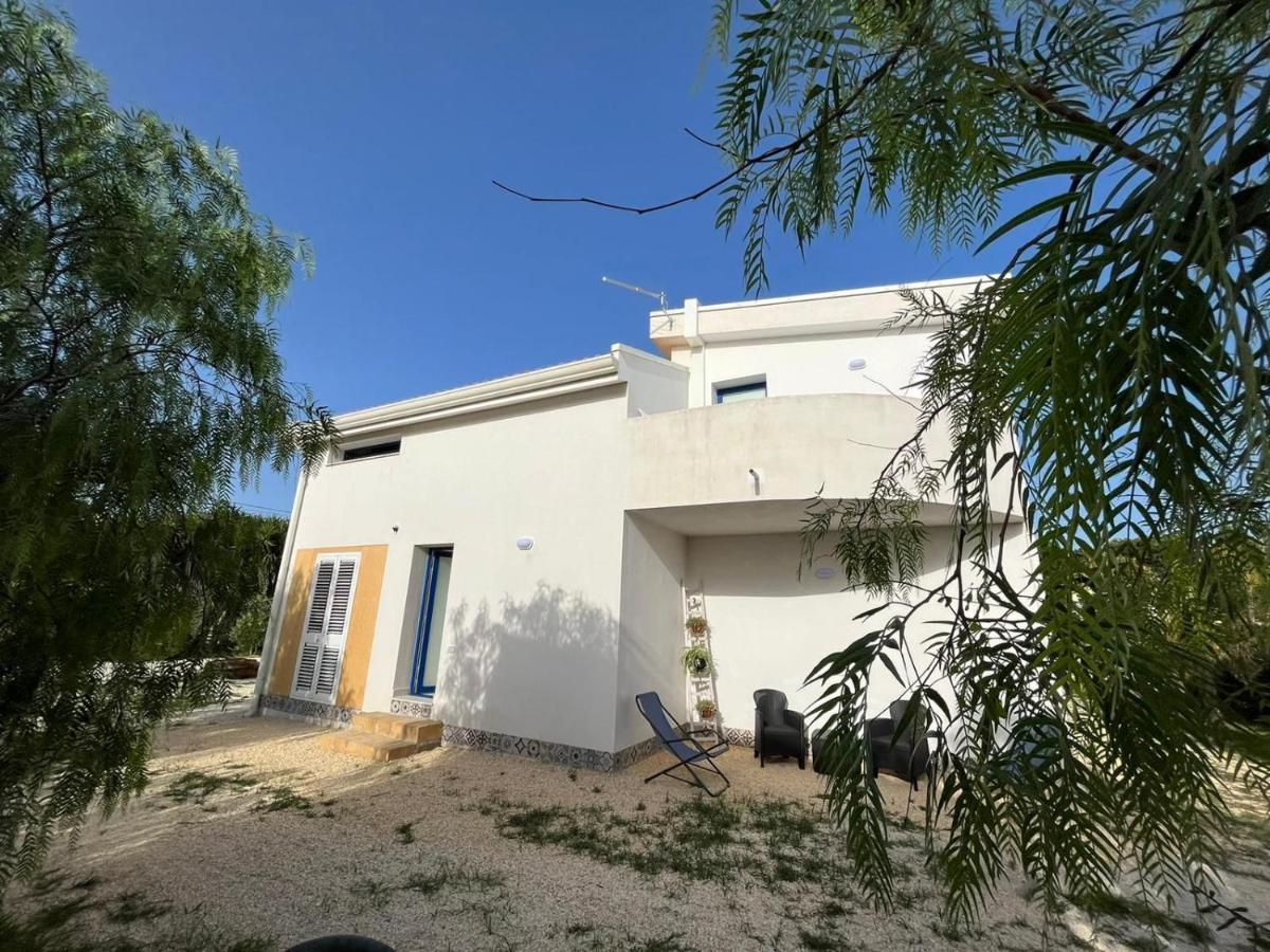 Villa Casa Arianna In Val Di Noto Calabernardo Exterior foto